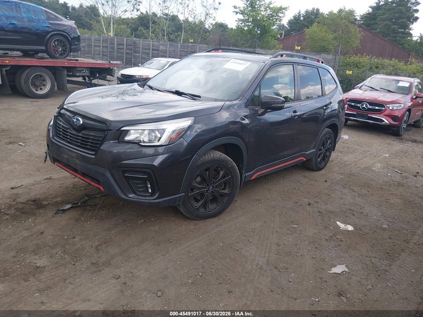 2019 Subaru Forester, Левый бок, IAAI, VIN JF2SKAJC5KH513719 — фото 2