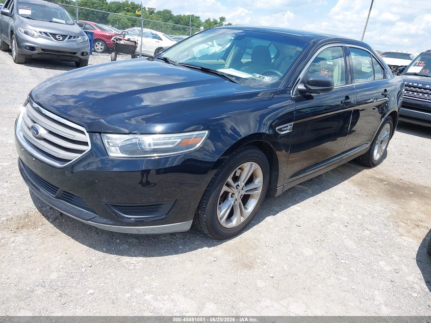 Vin: 1fahp2d95hg133610, lot: 45989248, ford taurus se 20172