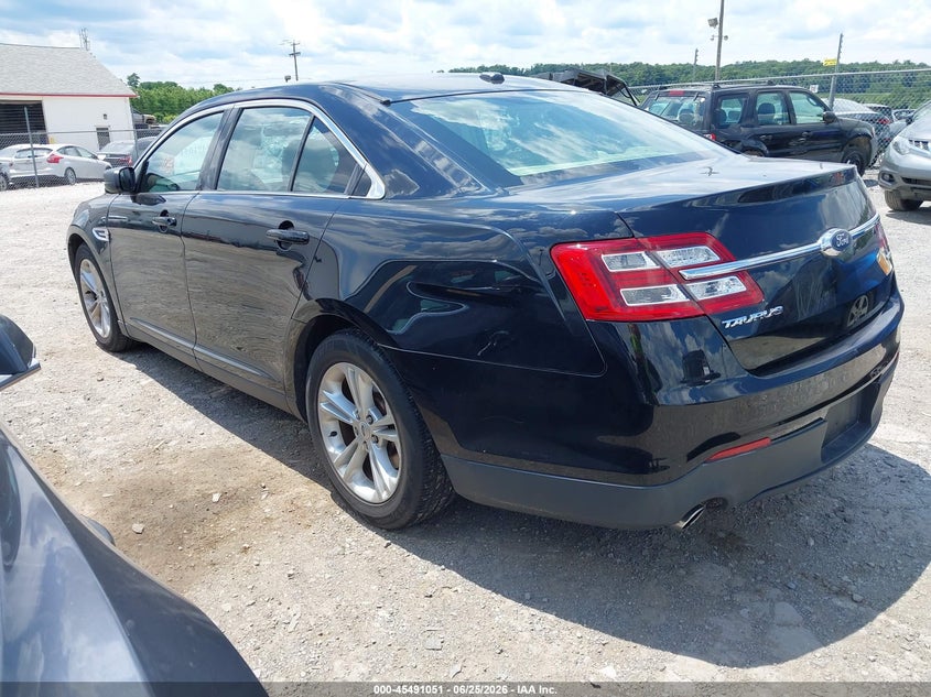 Vin: 1fahp2d95hg133610, lot: 45989248, ford taurus se 20173
