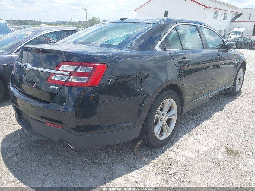 Vin: 1fahp2d95hg133610, lot: 45989248, ford taurus se 20174