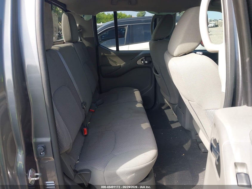 2019 NISSAN FRONTIER auction photo 8