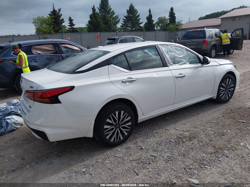 2023 NISSAN ALTIMA auction photo 4