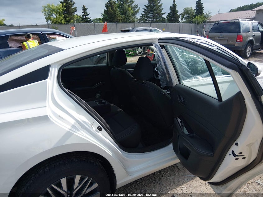 2023 NISSAN ALTIMA auction photo 8