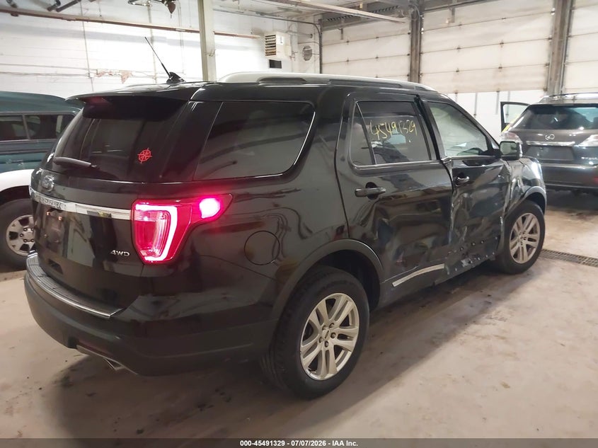 Vin: 1fm5k8d85jgc30247, lot: 45989526, ford explorer xlt 20184