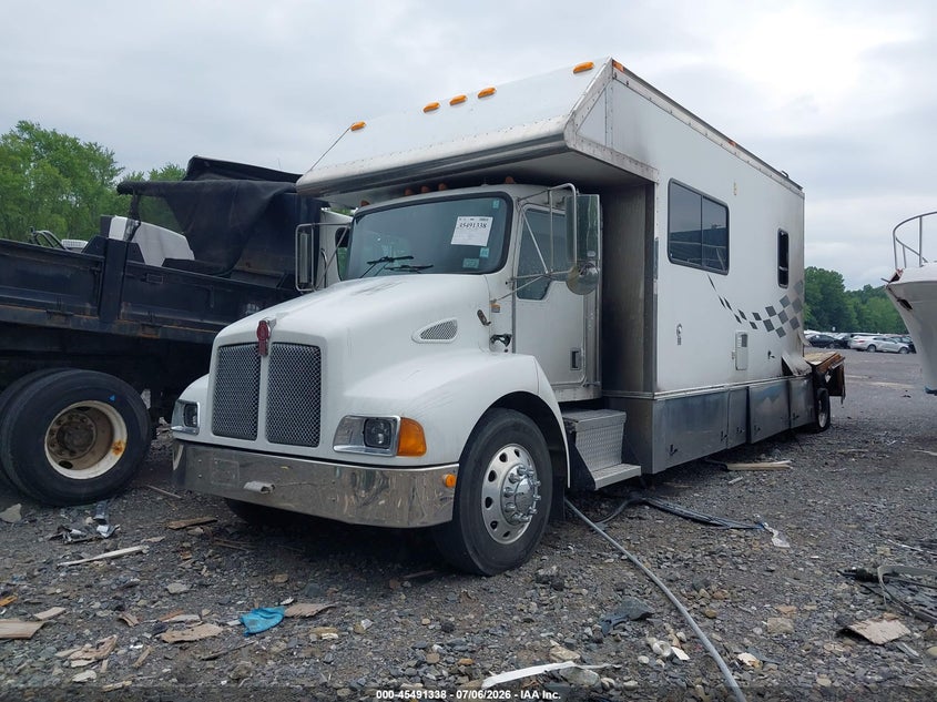 2001 KENWORTH CONSTRUCTION auction photo 2