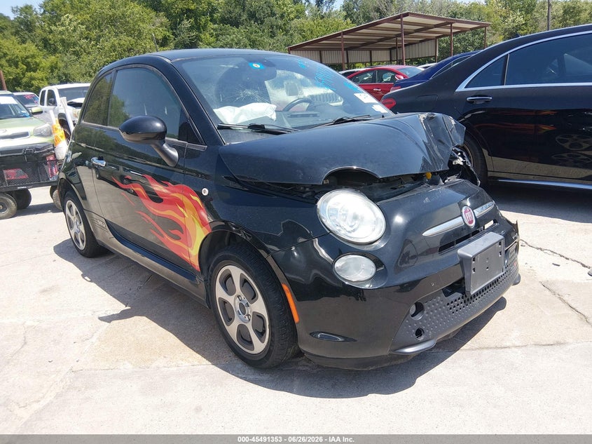 2016 FIAT 500E auction photo 1
