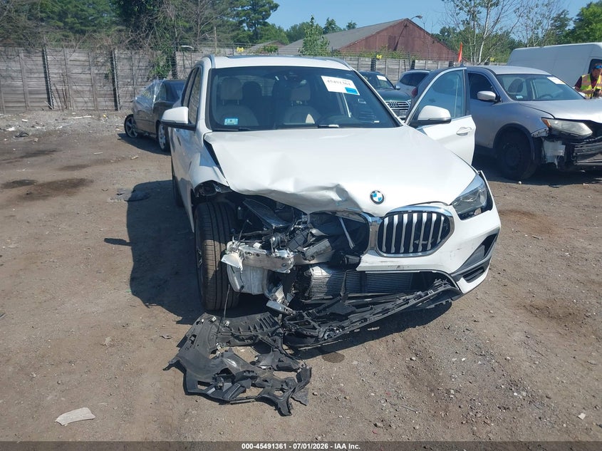 2021 BMW X1 auction photo 6
