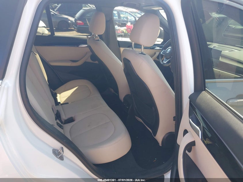 2021 BMW X1 auction photo 8