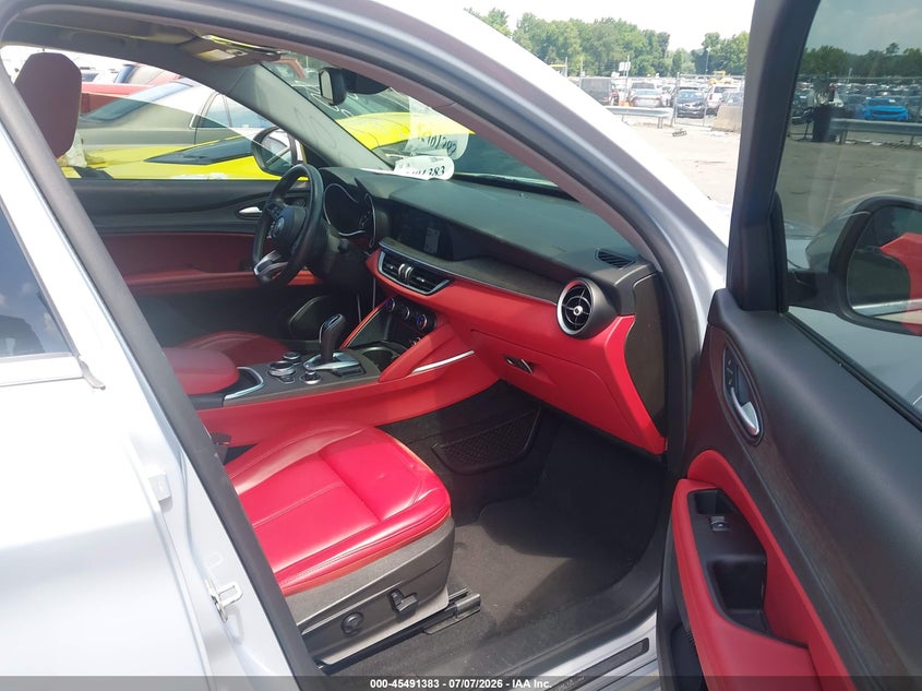 ALFA-ROMEO STELVIO 2021 VIN ZASPAKBNXM7D14257