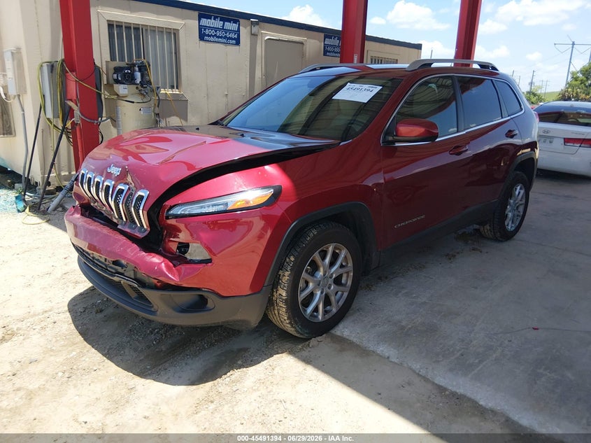 2015 Jeep Cherokee, Front End, IAAI, VIN 1C4PJLCS7FW708021 — photo 2