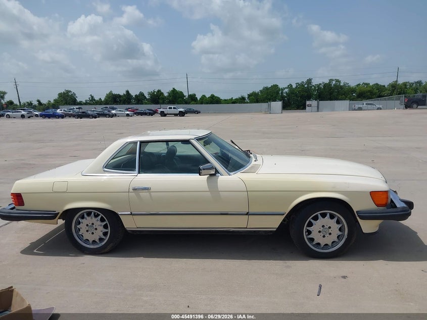 1983 Mercedes-Benz 380 Sl VIN: WDBBA45A5DB028190 Lot: 45491396