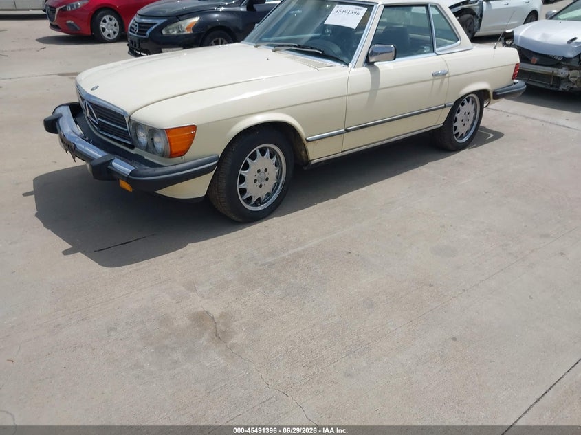 1983 MERCEDES-BENZ 380 auction photo 2