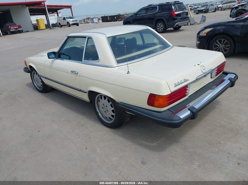 1983 MERCEDES-BENZ 380 auction photo 3