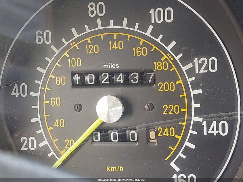 1983 MERCEDES-BENZ 380 auction photo 7
