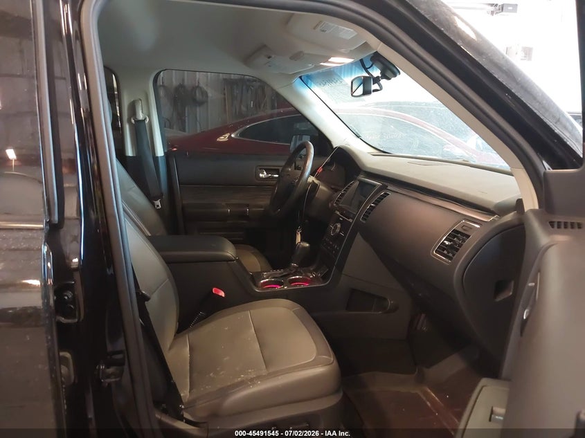 Фото 5 - FORD FLEX