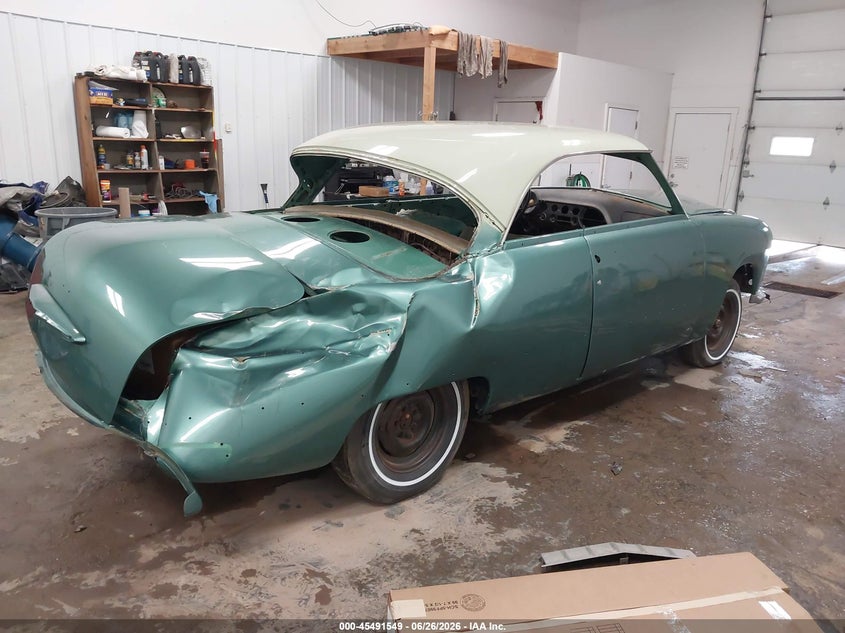 1951 FORD VICTORIA auction photo 4