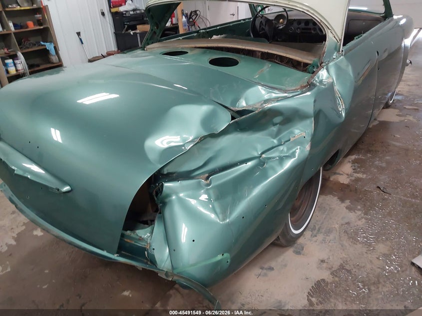 1951 FORD VICTORIA auction photo 6
