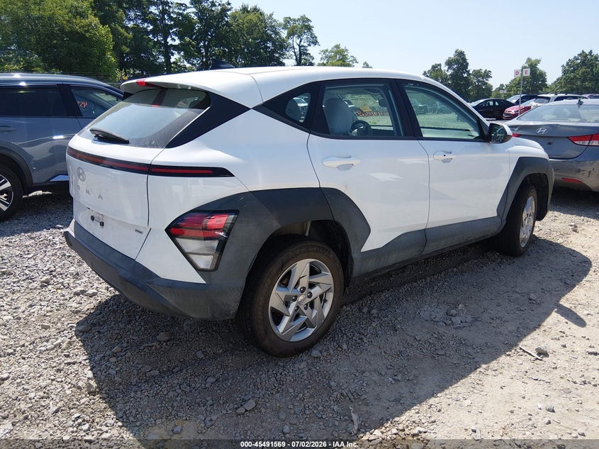 2025 HYUNDAI KONA auction photo 4