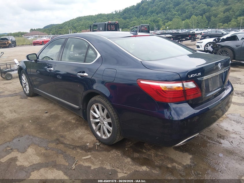 2010 LEXUS LS 460 auction photo 3