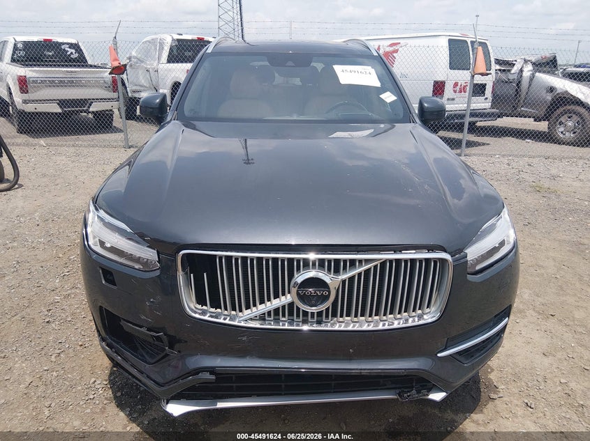 VOLVO XC90 - zdjęcie 12