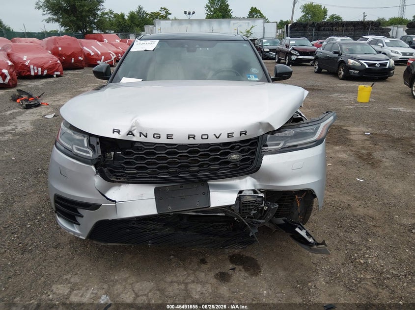2018 Land Rover Range Rover Velar P380 Se R-Dynamic VIN: SALYL2RV1JA715684 Lot: 45491655