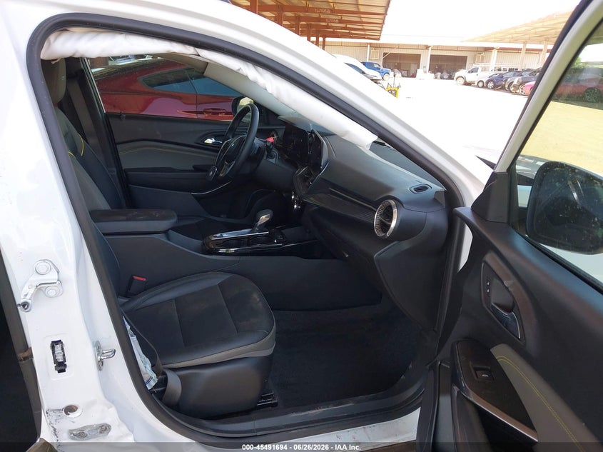 2025 CHEVROLET TRAX auction photo 5