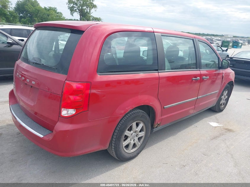 2013 DODGE GRAND CARAVAN auction photo 4
