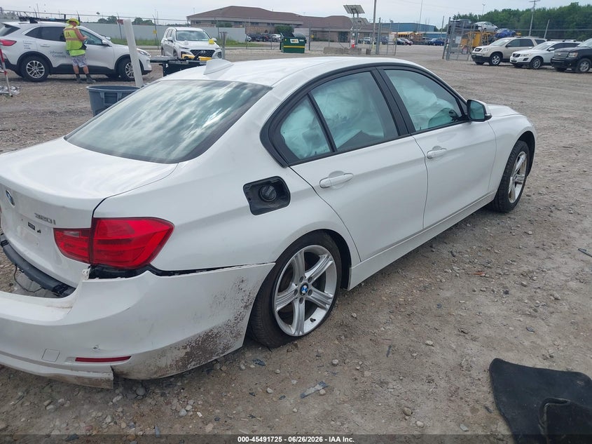 Vin: wba3c3c56fp664524, lot: 45989922, bmw 320i xdrive 20154