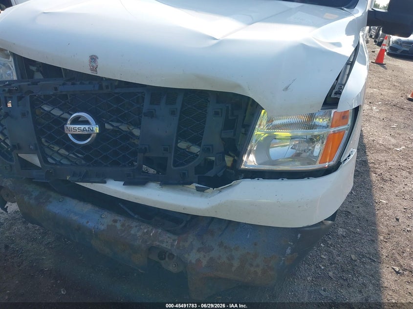 2012 NISSAN NV 2500 auction photo 6