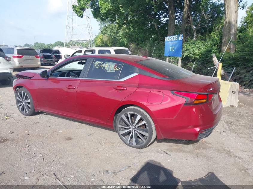 2019 NISSAN ALTIMA auction photo 3