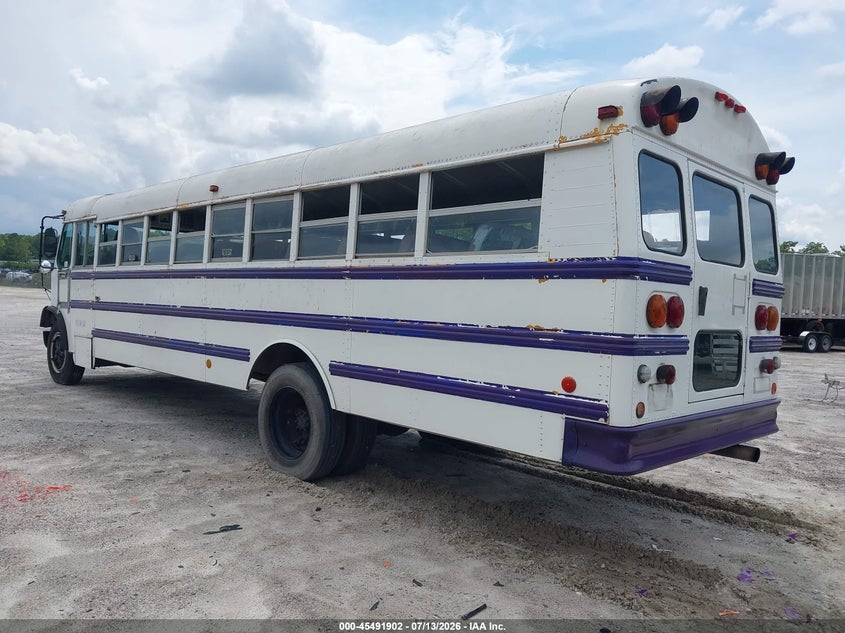 1993 INTERNATIONAL 3000 auction photo 3