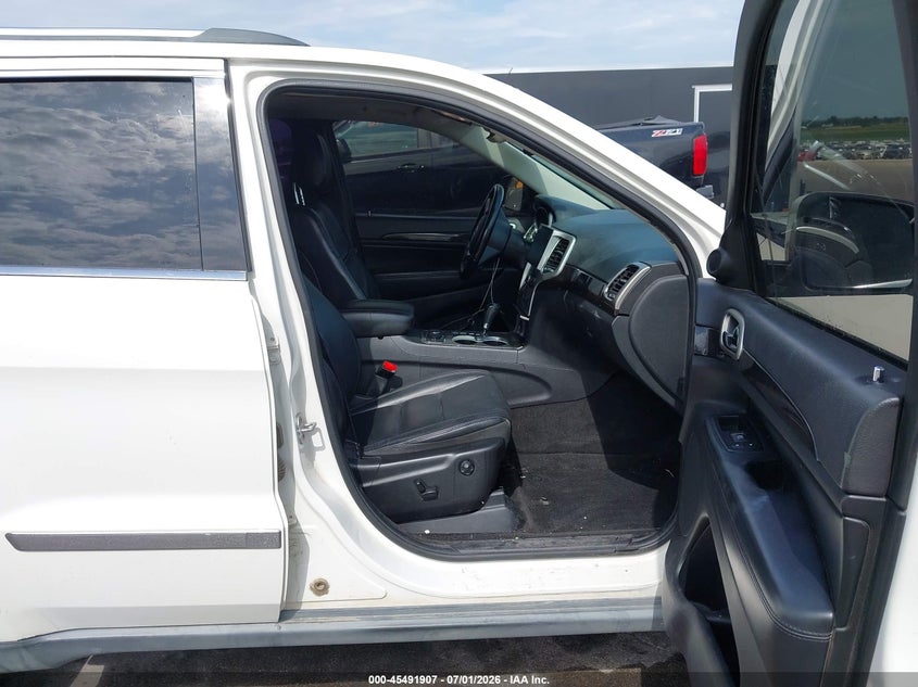 2011 JEEP GRAND CHEROKEE auction photo 5