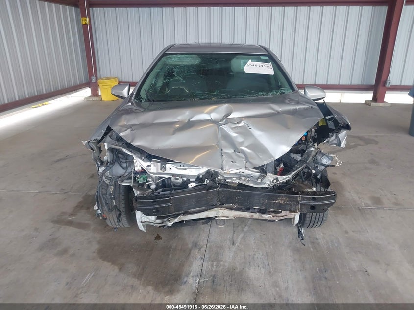2014 TOYOTA COROLLA SEDAN 1.8L I-4 DOHC, VVT, 132HP
