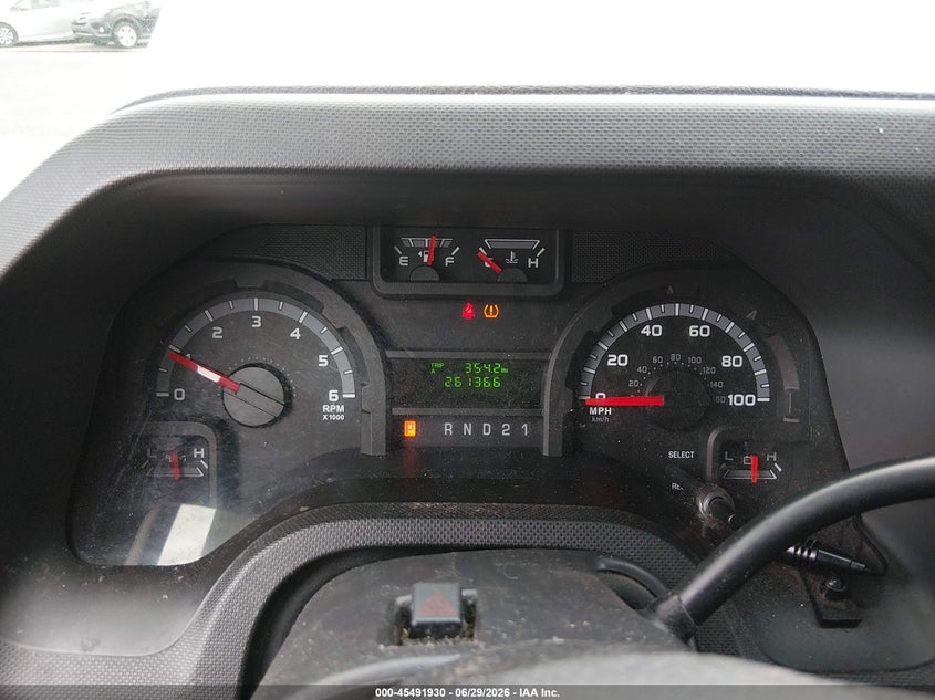2013 FORD E-250 auction photo 7