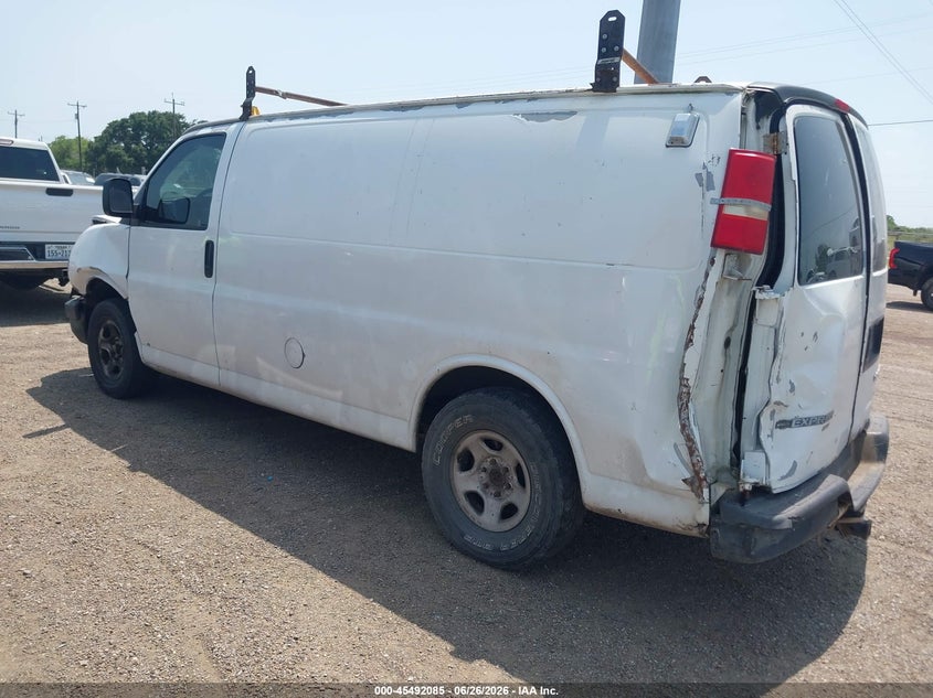 2005 CHEVROLET EXPRESS auction photo 3
