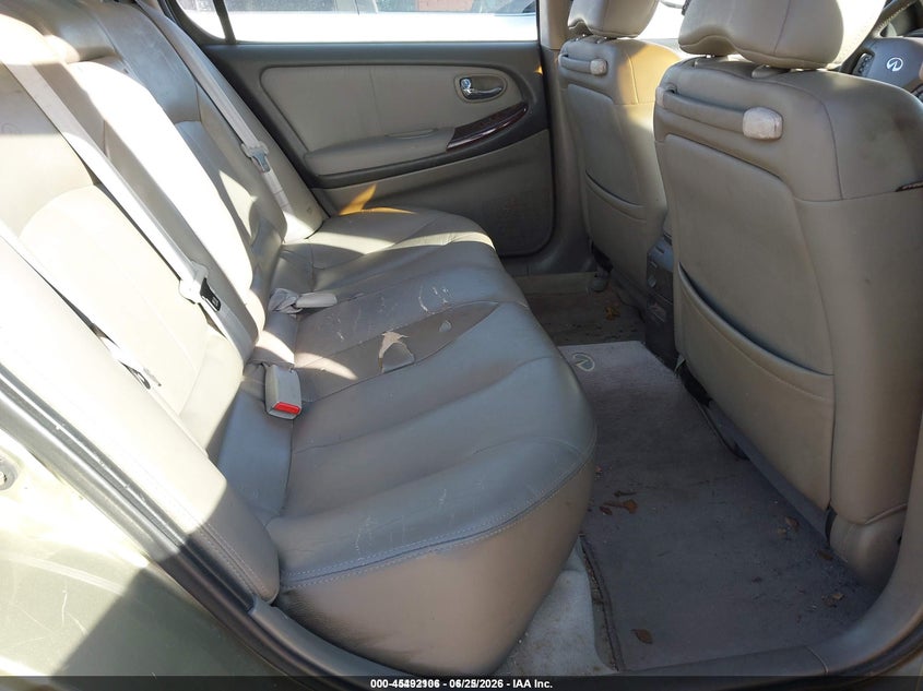 2001 Infiniti I30 Luxury VIN: JNKCA31A11T011493 Lot: 45492106