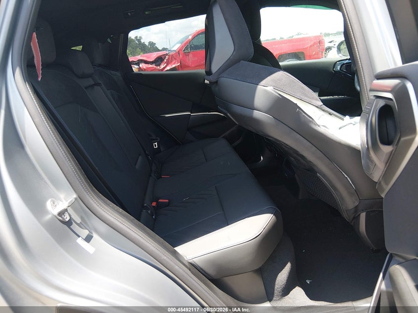 2025 BMW X3 30 xDrive VIN: 5UX53GP03S9032627 Lot: 45492117