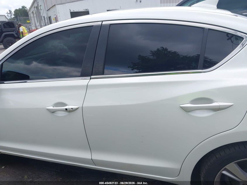 2015 Acura Ilx 2.0L VIN: 19VDE1F56FE009841 Lot: 45492133