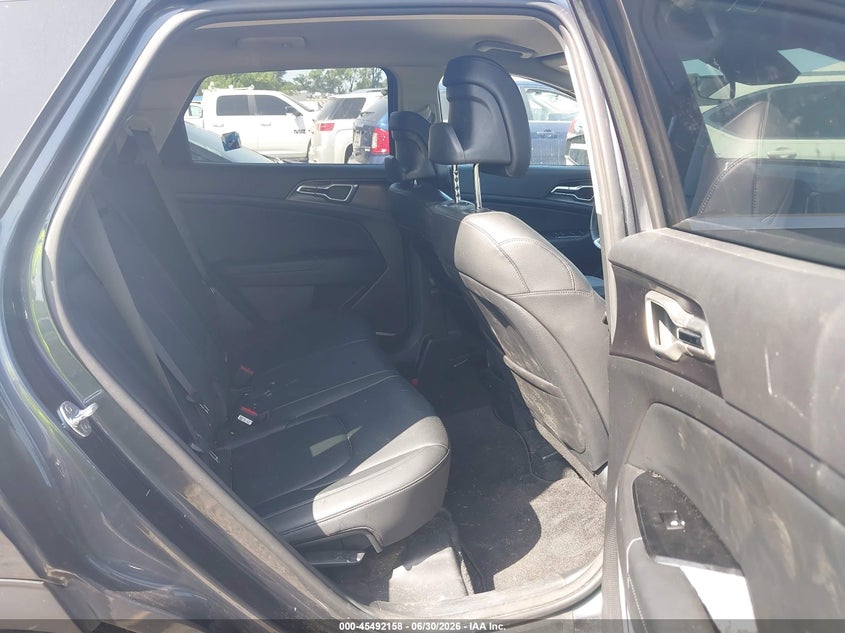 2024 KIA SPORTAGE auction photo 8