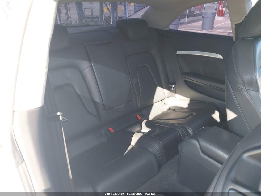 2010 Audi A5 2.0T Premium VIN: WAULFAFRXAA061453 Lot: 45492191
