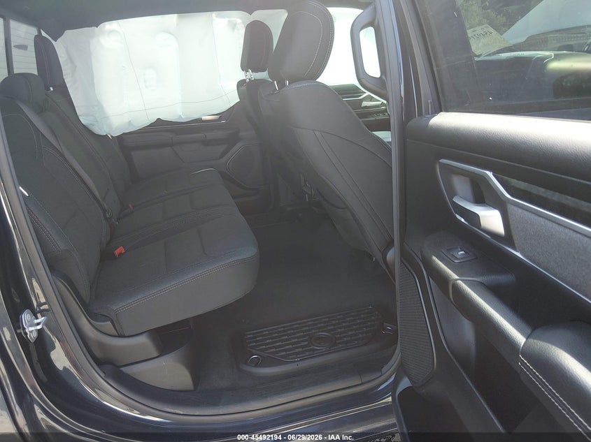 2020 RAM 1500 auction photo 8