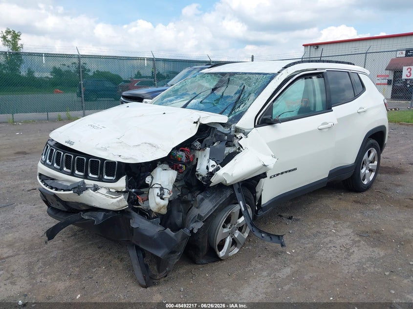 2019 JEEP COMPASS auction photo 2