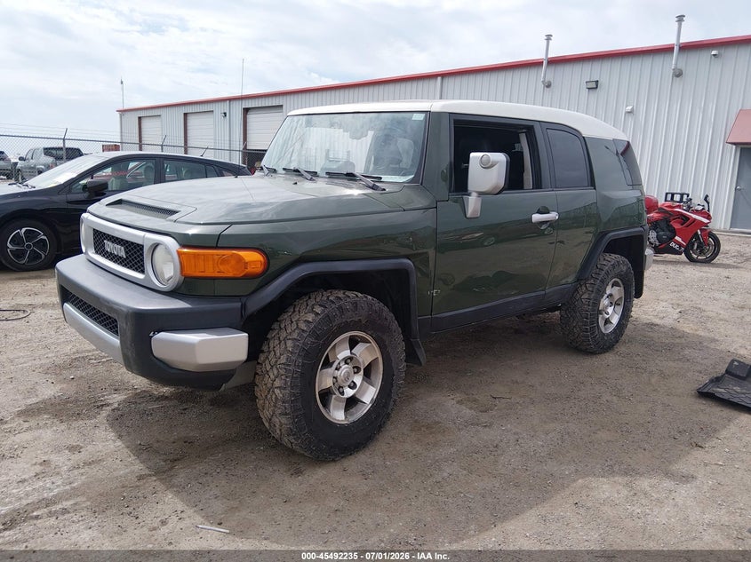 Vin: jtebu4bf5ak074201, lot: 45990432, toyota fj cruiser 20102