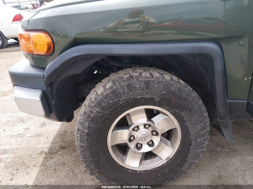 2010 Toyota Fj Cruiser VIN: JTEBU4BF5AK074201 Lot: 45492235