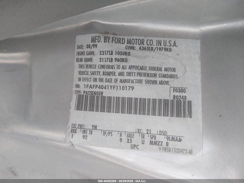 2000 Ford Mustang VIN: 1FAFP4041YF110179 Lot: 45492268