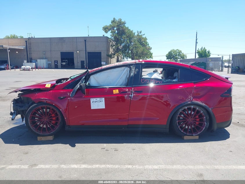 2024 Tesla Model X Plaid Tri Motor All-Wheel Drive VIN: 7SAXCBE67RF440331 Lot: 45492283