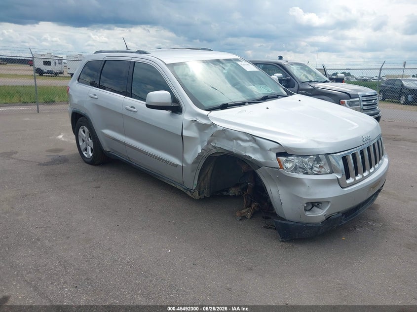 Vin: 1j4rr4ggxbc570252, lot: 45990497, jeep grand cherokee laredo 2011 img_1