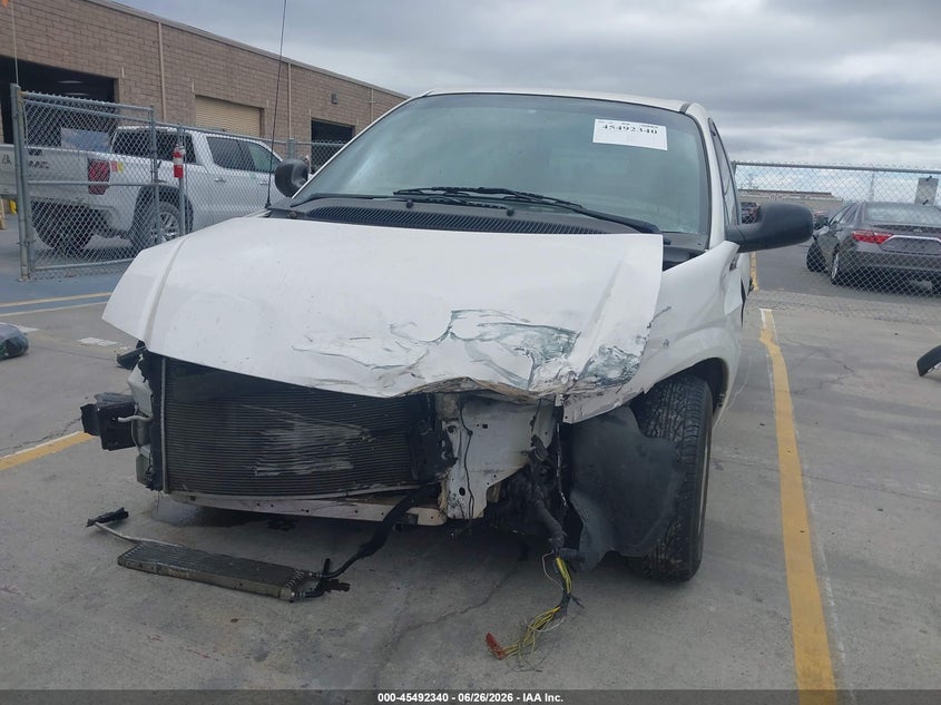 2002 DODGE CARAVAN auction photo 6