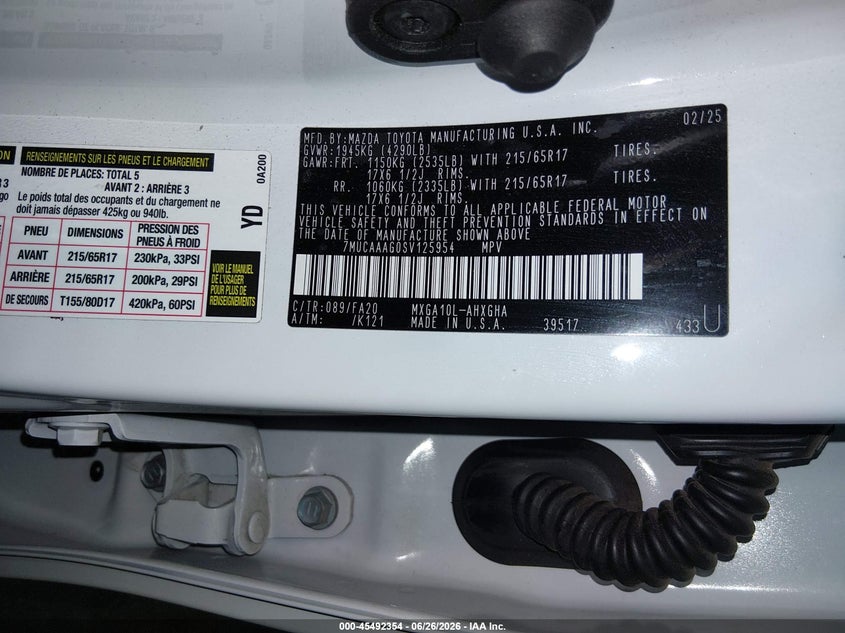 2025 Toyota Corolla Cross Le VIN: 7MUCAAAG0SV125954 Lot: 45492354