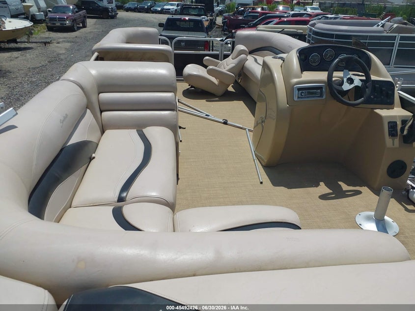 2012 GODFREY SWEETWATER 220 PONTOON auction photo 8